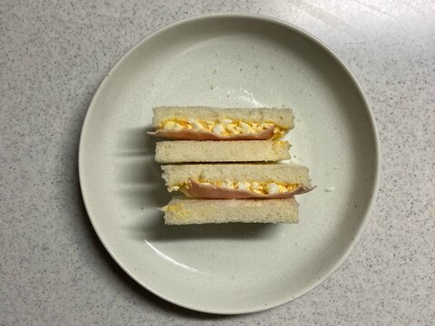 ゆで卵で★ハム卵サンドイッチ